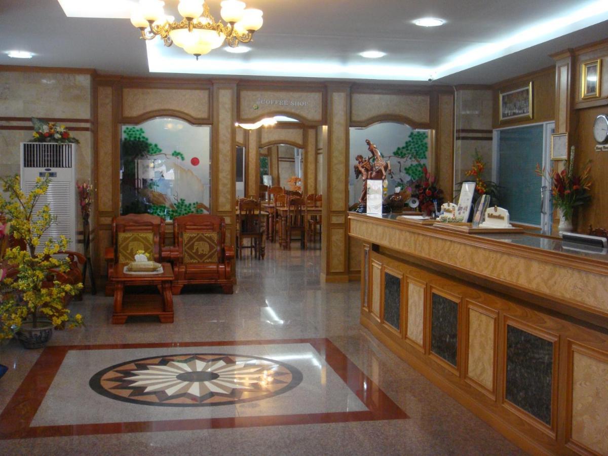 Submukda Phoomplace Hotel Mukdahan Ngoại thất bức ảnh