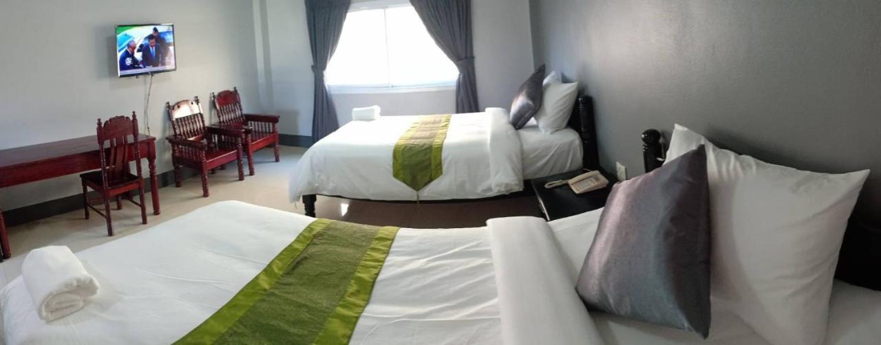 Submukda Phoomplace Hotel Mukdahan Ngoại thất bức ảnh