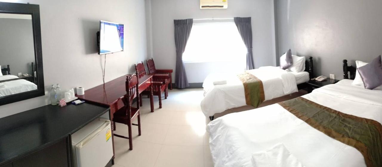 Submukda Phoomplace Hotel Mukdahan Ngoại thất bức ảnh