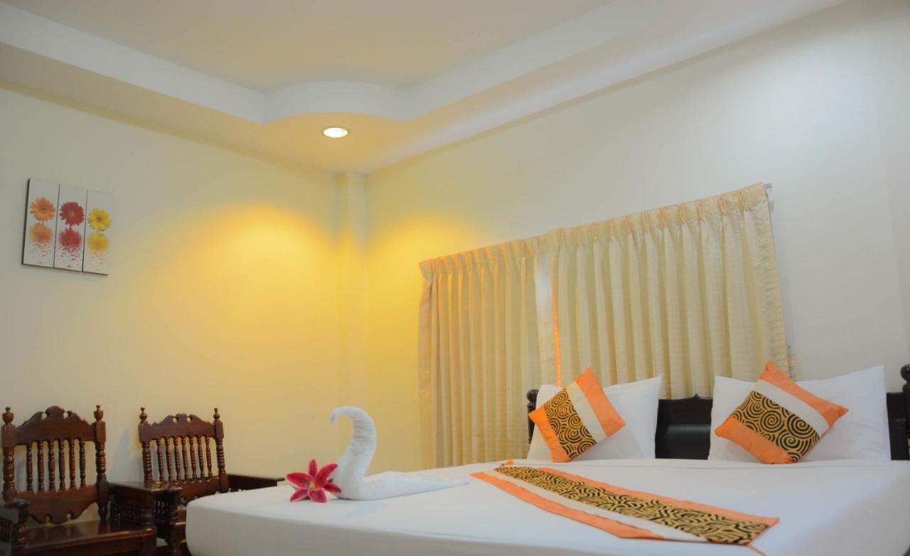 Submukda Phoomplace Hotel Mukdahan Ngoại thất bức ảnh
