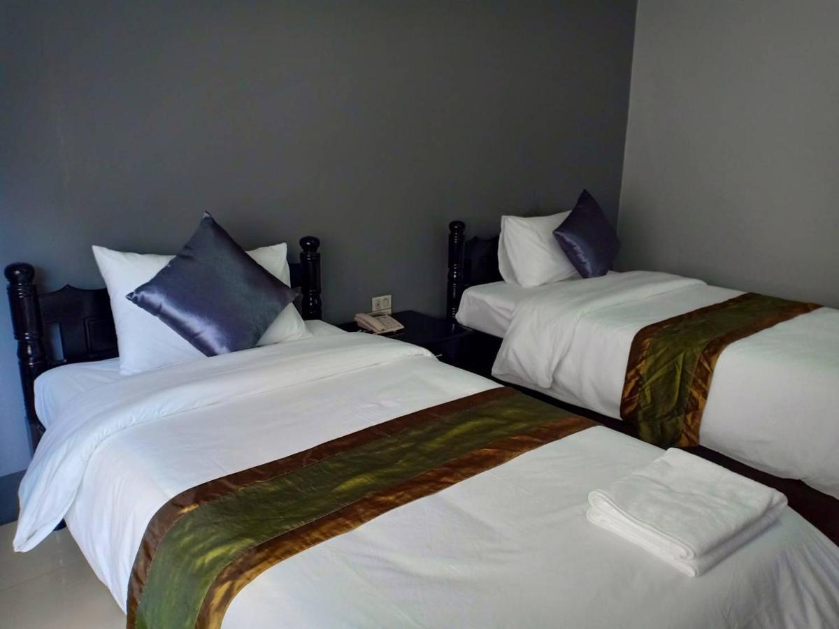 Submukda Phoomplace Hotel Mukdahan Ngoại thất bức ảnh